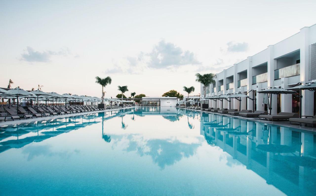 Paloma Finesse Side Hotel Екстериор снимка